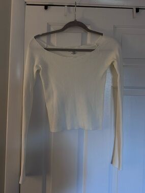 Brandy Melville White Ribbed Long Sleeve Top (One Size)